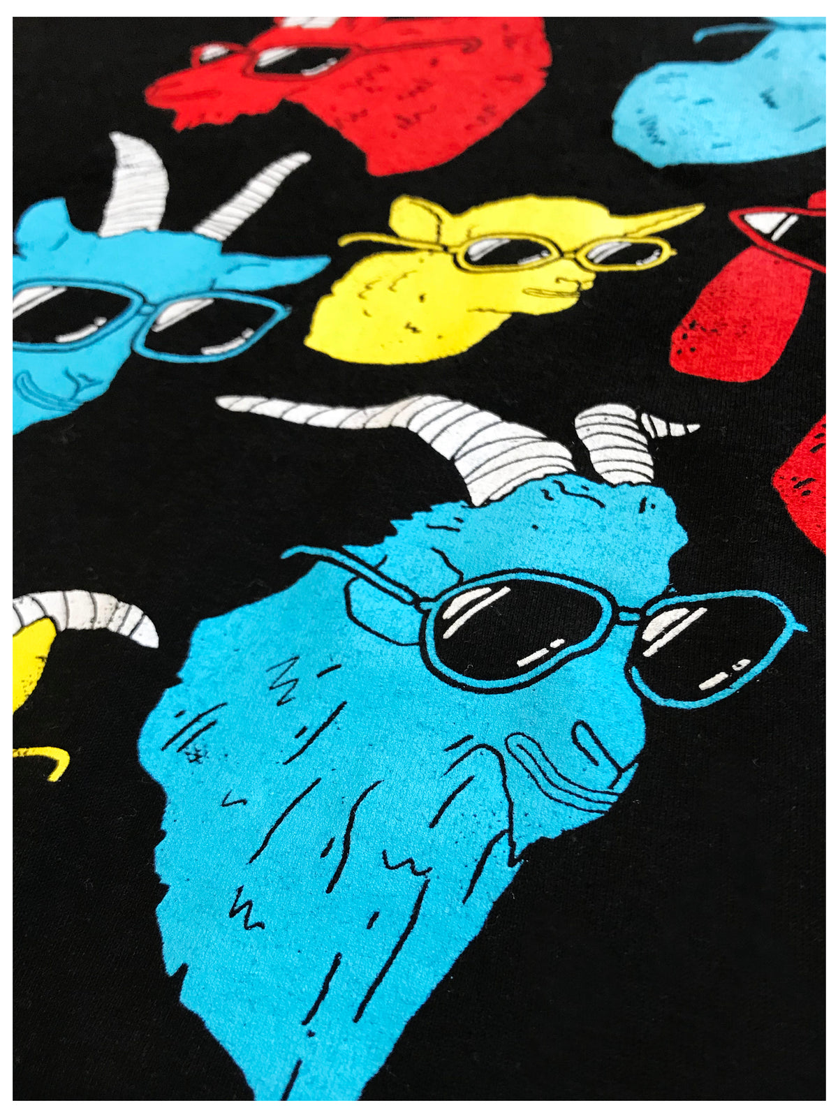 Goat Shirt | Funny Cool Farm Animal 4H Billy Pygmy Crazy for Men Women T-shirt