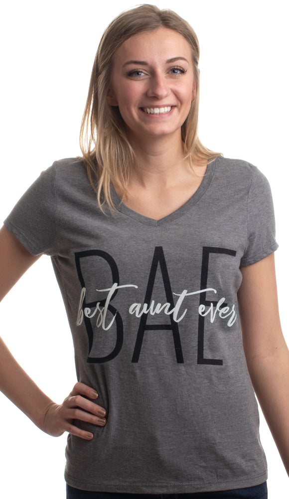 BAE: Best Aunt Ever | Cute Funny Niece Nephew New Baby V-neck T-shirt for Women