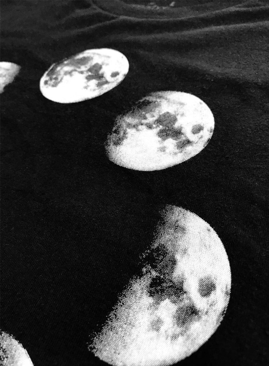 Lunar Cycle | Moon Art NASA Astronomy Space Nerd Full Luna for Men Women T-shirt