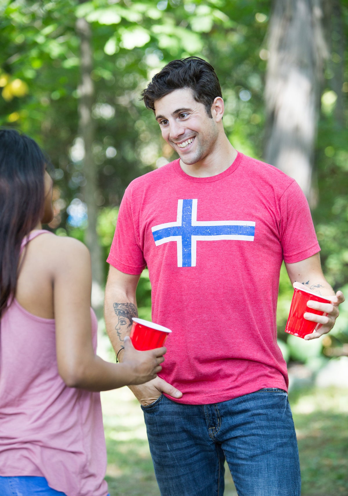 Norwegian Flag | Vintage Style, Retro-Feel Norway Flag & Lion Unisex T-shirt